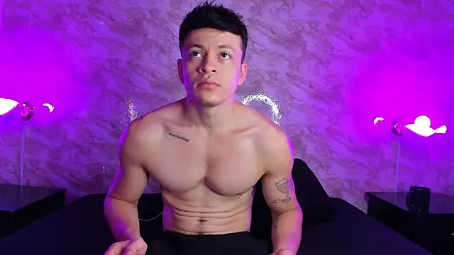 Angel Cuervo online show from October 2025 12:37:01 PM