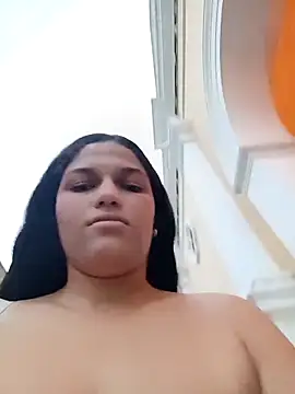 Snapshot of girl_milk1 chatting on November 2025 10:30:01 PM girl milk1 online show from November 2025 10:30:01 PM