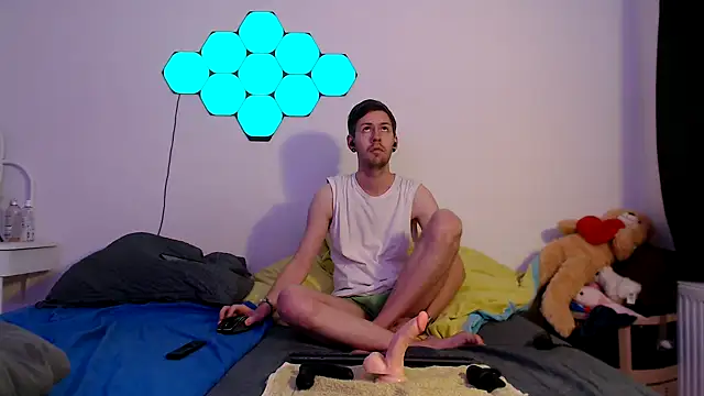 jonny-bisexual online show from March 2026 07:21:02 PM