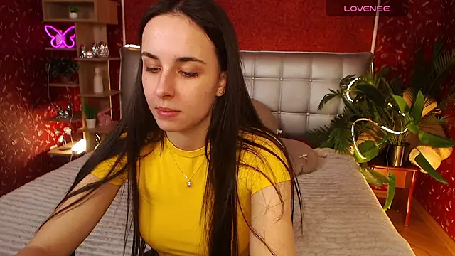 AuroraAksnesss online show from March 2025 11:22:02 AM