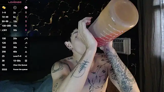 Snapshot of Apolo_Hidalgo01 chatting on December 2025 10:06:01 PM Apolo Hidalgo01 online show from December 2025 10:06:01 PM