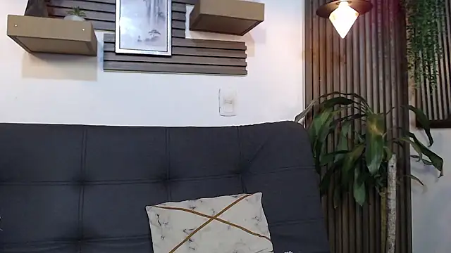 rihannagil online show from January 2026 03:21:02 AM