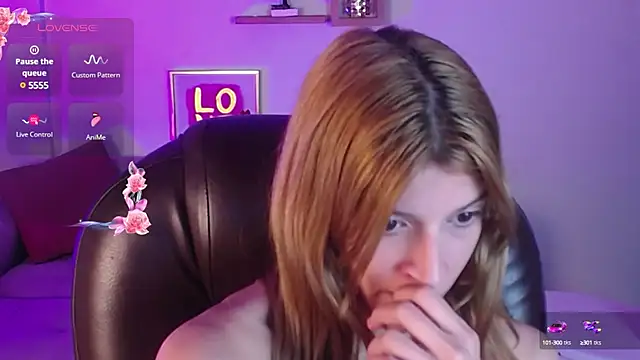 Nora Vennucci online show from February 2025 11:36:01 PM