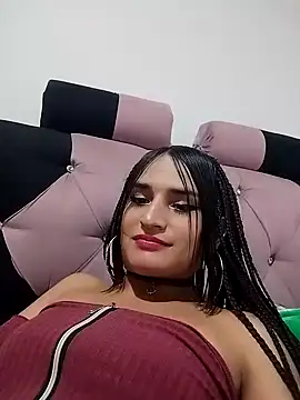 Snapshot of Pussycat_9999 chatting on January 2025 04:01:02 PM Pussycat 9999 online show from January 2025 04:01:02 PM