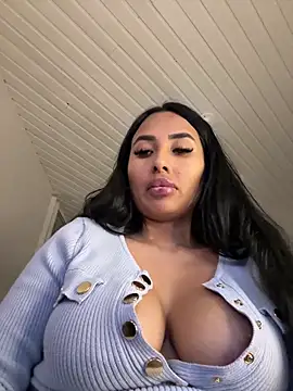 Snapshot of Anily_Lovely chatting on February 2025 10:54:01 PM Anily Lovely online show from February 2025 10:54:01 PM