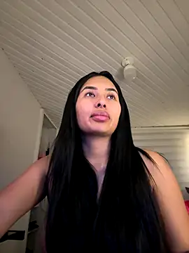 Snapshot of Anily_Lovely chatting on November 2025 10:15:01 PM Anily Lovely online show from November 2025 10:15:01 PM