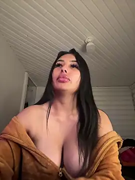 Snapshot of Anily_Lovely chatting on February 2026 11:42:02 PM Anily Lovely online show from February 2026 11:42:02 PM