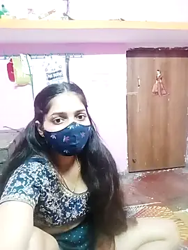 Cute-Simmi online show from December 2024 01:44:02 PM