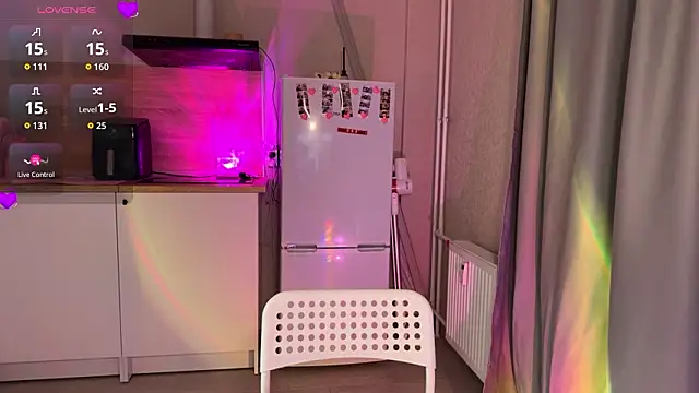 lisa barbie online show from February 2026 07:34:02 PM