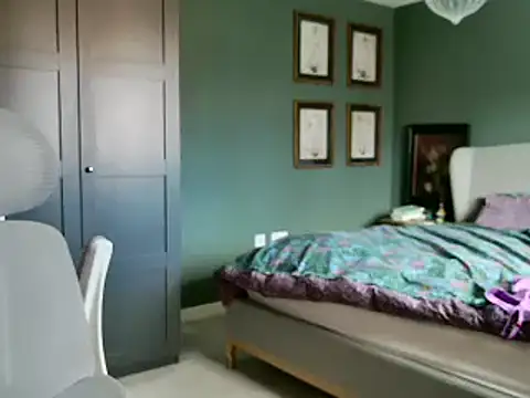 flatwhite0 online show from February 2025 12:26:02 PM