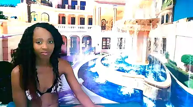 Snapshot of EbonyCreamy69 chatting on December 2024 09:17:01 AM EbonyCreamy69 online show from December 2024 09:17:01 AM