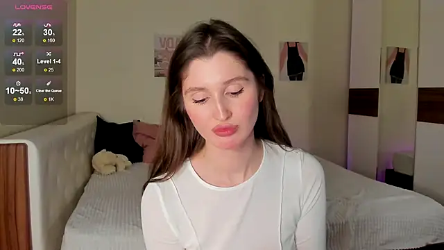 Snapshot of tender_babyy chatting on December 2024 05:28:02 PM tender babyy online show from December 2024 05:28:02 PM