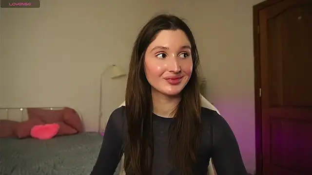 Snapshot of tender_babyy chatting on February 2025 10:49:02 AM tender babyy online show from February 2025 10:49:02 AM