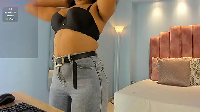 lou rosse  online show from November 2025 08:52:01 PM