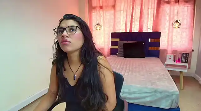 Asly Morgan online show from February 2025 04:33:02 PM