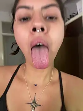 Argentiiniita online show from December 2024 08:34:01 PM