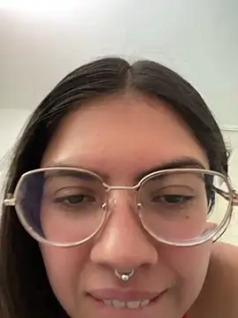 Argentiiniita online show from January 2025 07:35:01 PM