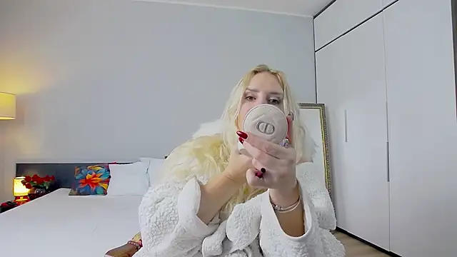 MariaRichi  online show from February 2025 12:39:02 PM