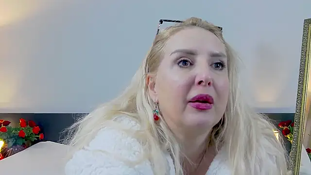 MariaRichi  online show from February 2025 03:47:01 PM