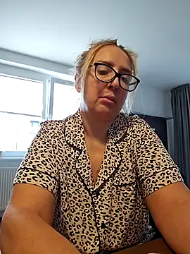 MariaRichi  online show from March 2025 07:19:01 AM