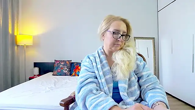 MariaRichi  online show from March 2025 09:18:02 AM