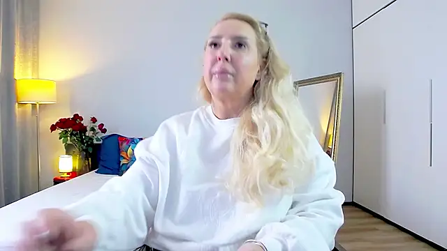 MariaRichi  online show from March 2025 02:08:01 PM