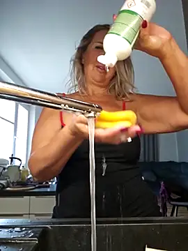 MariaRichi  online show from October 2025 07:40:02 AM