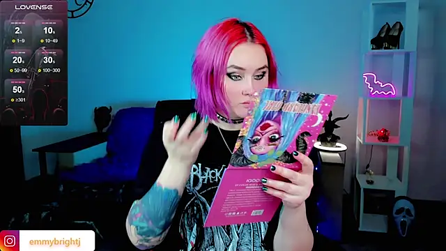 Emmybrightj  online show from January 2025 10:44:01 PM