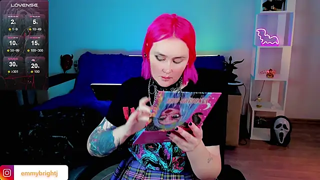 Emmybrightj  online show from January 2025 01:18:02 AM