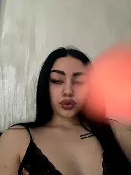 Gya Rue online show from December 2025 12:14:02 PM