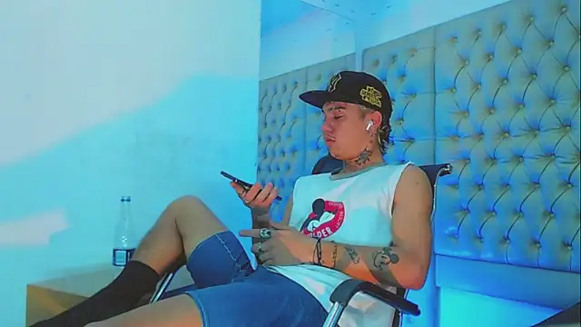 HannibalLester online show from February 2025 08:58:02 AM