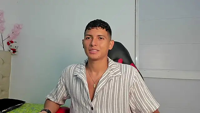 Snapshot of yei-sant chatting on October 2025 01:28:02 AM yei-sant online show from October 2025 01:28:02 AM