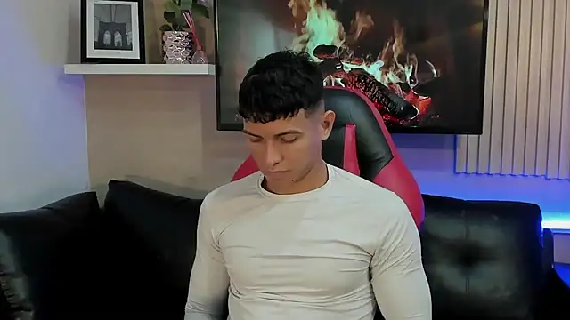 Snapshot of yei-sant chatting on November 2025 02:25:02 AM yei-sant online show from November 2025 02:25:02 AM