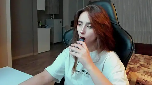 SilverDream online show from February 2025 01:41:02 AM