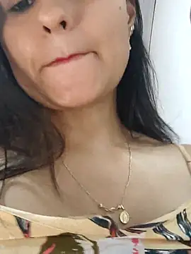 elena jonees online show from October 2025 07:47:01 PM