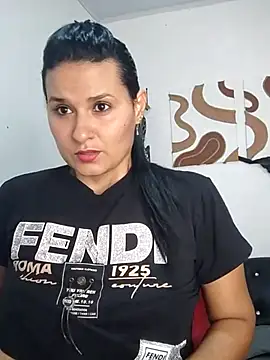 elena jonees online show from October 2025 07:58:02 PM