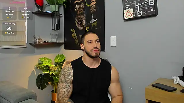 Giorgio-Leone online show from November 2025 06:39:01 PM