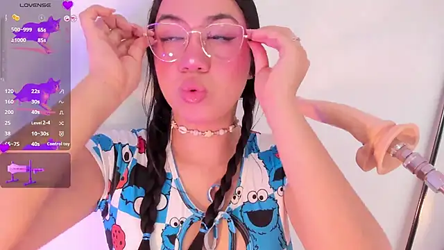 emma smile online show from January 2025 12:02:02 PM