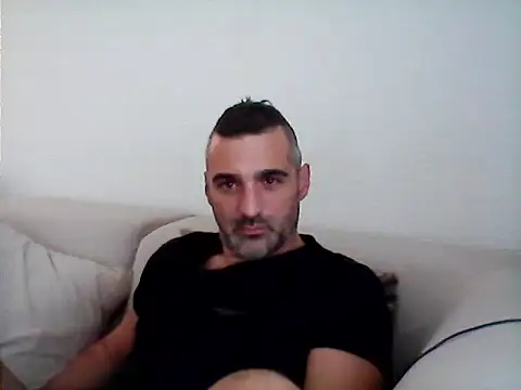 Snapshot of Assodispade3 chatting on November 2025 10:37:02 AM Assodispade3 online show from November 2025 10:37:02 AM