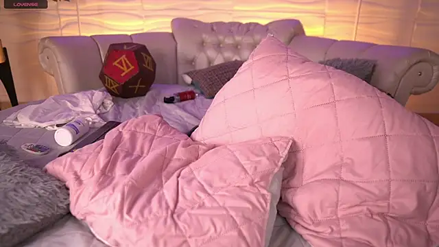 Dear Morgan online show from December 2024 01:58:02 AM