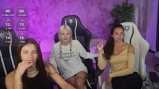 Julia  Star  online show from September 2025 02:42:02 PM