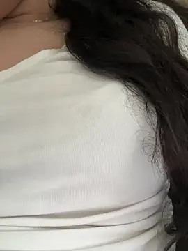 Lina-lolo online show from May 2026 05:09:01 PM