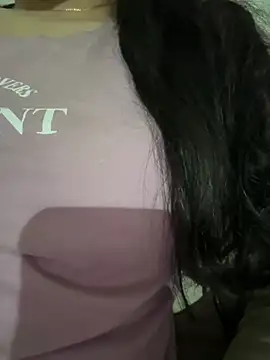 Lina-lolo online show from May 2026 07:45:02 PM