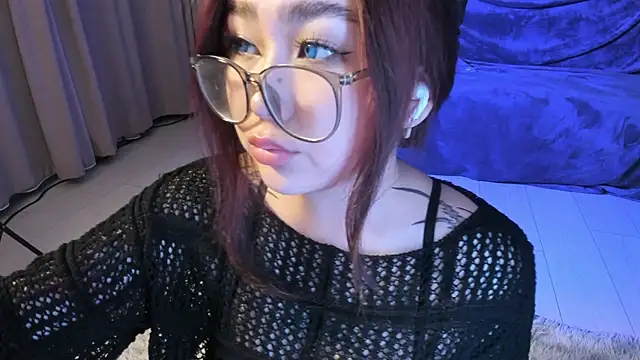 Yuriko May online show from January 2025 03:37:01 PM