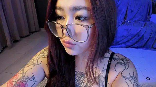 Yuriko May online show from February 2025 07:49:01 PM