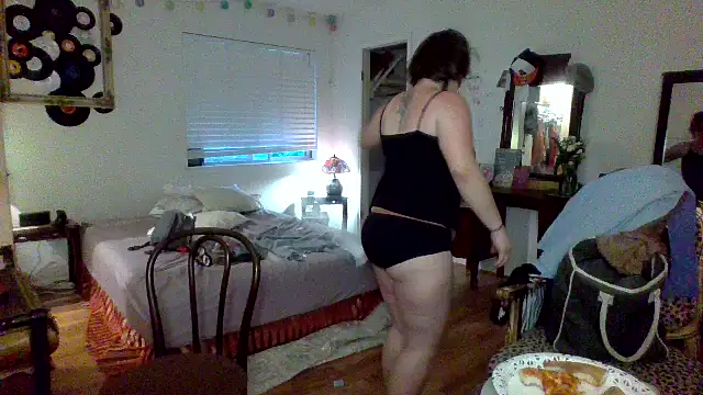 Snapshot of sophiarica chatting on May 2026 12:52:01 AM sophiarica online show from May 2026 12:52:01 AM