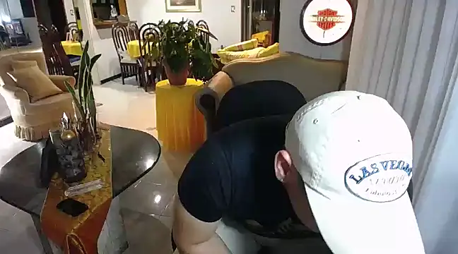 Snapshot of pitbullveryhot chatting on February 2025 07:01:02 AM pitbullveryhot online show from February 2025 07:01:02 AM