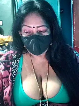 Snapshot of maniisha chatting on May 2026 06:37:02 PM maniisha online show from May 2026 06:37:02 PM