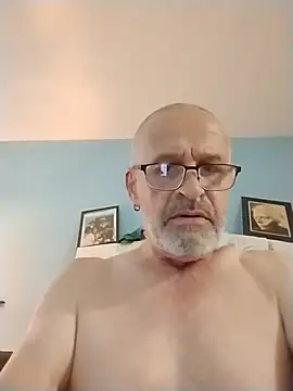 geilerschwanz64 online show from April 2026 09:41:02 PM