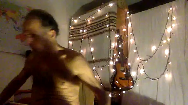 TowaFreespirit online show from December 2024 11:17:02 PM